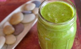 Cleansing and Detoxifying Smoothie for Health