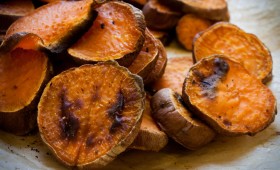 Healthy Baked Sweet Potato Fries (No Oil!)